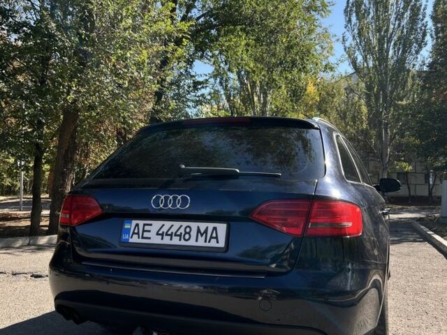 Синий Ауди А4, объемом двигателя 2 л и пробегом 420 тыс. км за 6000 $, фото 4 на Automoto.ua