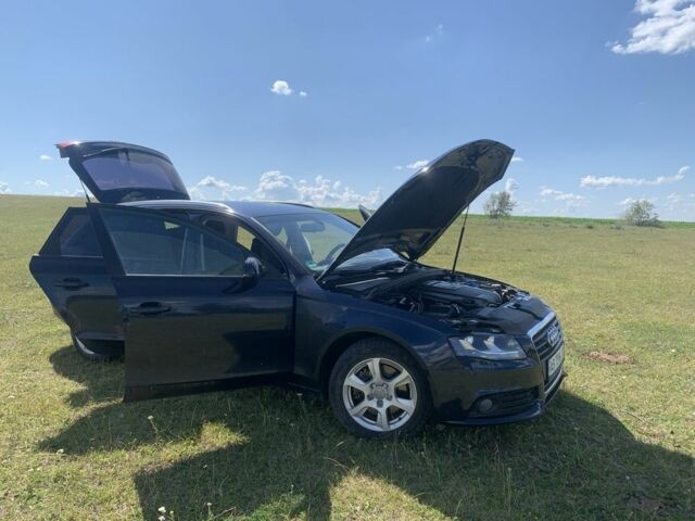 Синий Ауди А4, объемом двигателя 2 л и пробегом 255 тыс. км за 11100 $, фото 14 на Automoto.ua