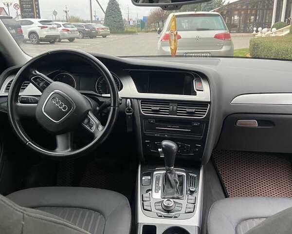 Синий Ауди А4, объемом двигателя 2 л и пробегом 275 тыс. км за 9400 $, фото 15 на Automoto.ua