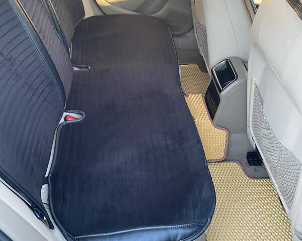 Синий Ауди А4, объемом двигателя 1.98 л и пробегом 170 тыс. км за 10555 $, фото 8 на Automoto.ua