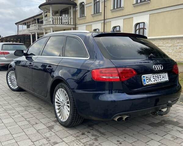 Синий Ауди А4, объемом двигателя 2 л и пробегом 275 тыс. км за 9400 $, фото 10 на Automoto.ua