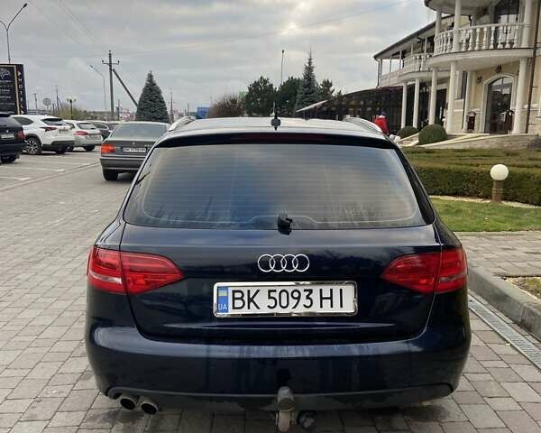Синий Ауди А4, объемом двигателя 2 л и пробегом 275 тыс. км за 9400 $, фото 6 на Automoto.ua