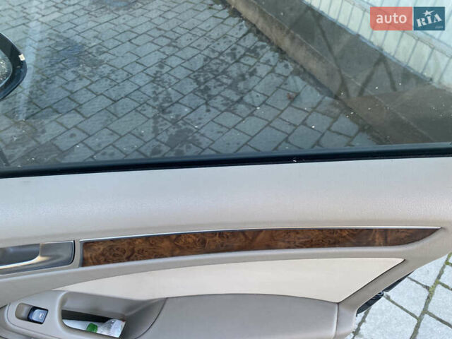 Синій Ауді А4, об'ємом двигуна 1.98 л та пробігом 170 тис. км за 10333 $, фото 16 на Automoto.ua