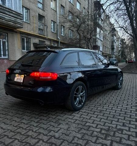 Синій Ауді А4, об'ємом двигуна 1.98 л та пробігом 175 тис. км за 10200 $, фото 2 на Automoto.ua