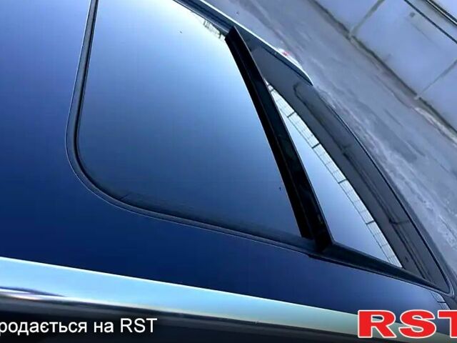 Синій Ауді А4, об'ємом двигуна 2 л та пробігом 236 тис. км за 8300 $, фото 1 на Automoto.ua
