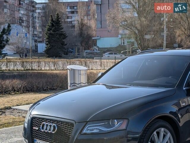 Синий Ауди А4, объемом двигателя 1.98 л и пробегом 266 тыс. км за 7300 $, фото 6 на Automoto.ua