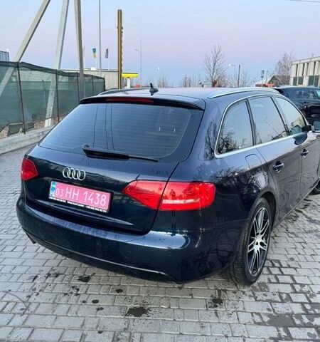 Синий Ауди А4, объемом двигателя 1.8 л и пробегом 229 тыс. км за 8000 $, фото 2 на Automoto.ua