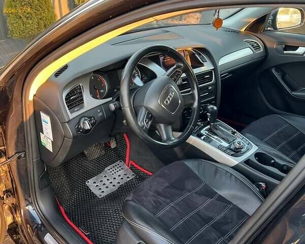 Синий Ауди А4, объемом двигателя 1.97 л и пробегом 292 тыс. км за 11500 $, фото 4 на Automoto.ua