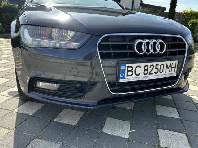 Синий Ауди А4, объемом двигателя 2 л и пробегом 270 тыс. км за 10600 $, фото 5 на Automoto.ua