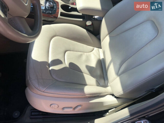 Синій Ауді А4, об'ємом двигуна 2 л та пробігом 193 тис. км за 11900 $, фото 21 на Automoto.ua