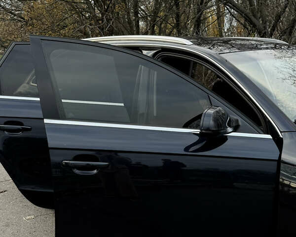 Синий Ауди А4, объемом двигателя 1.97 л и пробегом 330 тыс. км за 12100 $, фото 7 на Automoto.ua