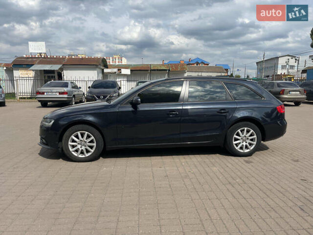 Синий Ауди А4, объемом двигателя 2 л и пробегом 308 тыс. км за 9500 $, фото 16 на Automoto.ua