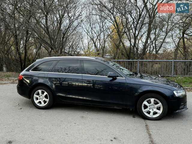 Синий Ауди А4, объемом двигателя 1.97 л и пробегом 330 тыс. км за 12100 $, фото 5 на Automoto.ua