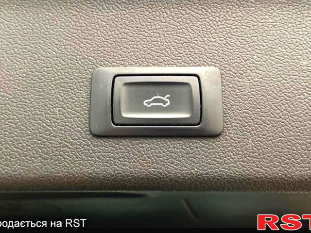 Синий Ауди А4, объемом двигателя 2 л и пробегом 200 тыс. км за 12200 $, фото 10 на Automoto.ua