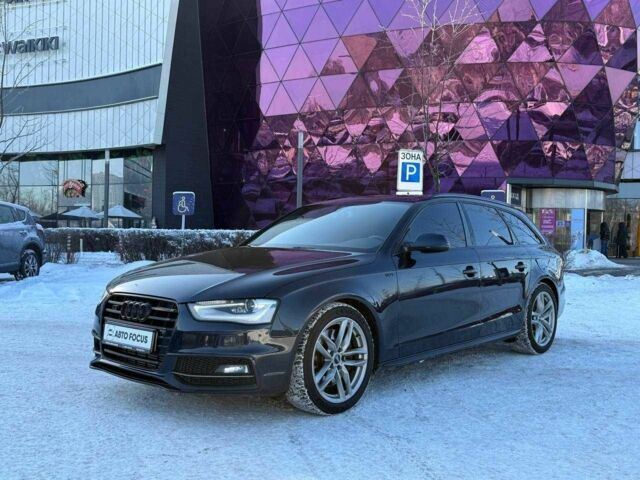 Синий Ауди А4, объемом двигателя 3 л и пробегом 232 тыс. км за 17990 $, фото 3 на Automoto.ua