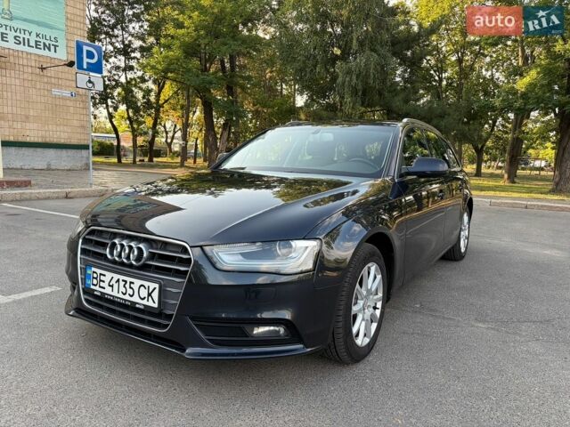 Синій Ауді А4, об'ємом двигуна 2 л та пробігом 258 тис. км за 14500 $, фото 5 на Automoto.ua