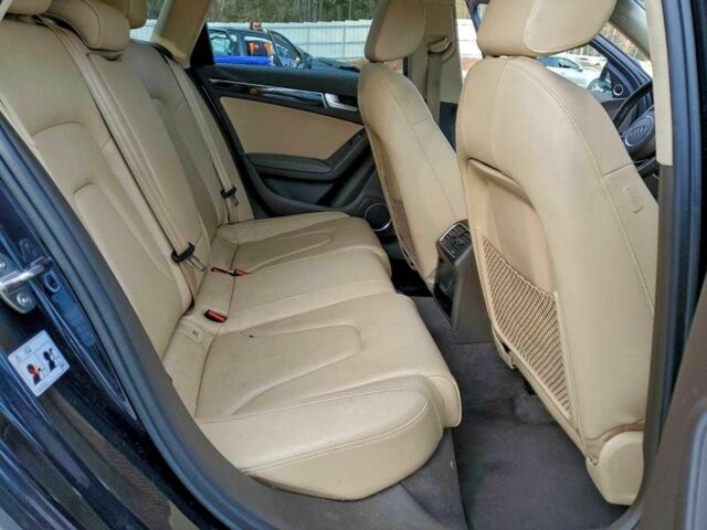 Синій Ауді А4, об'ємом двигуна 2 л та пробігом 110 тис. км за 2500 $, фото 10 на Automoto.ua