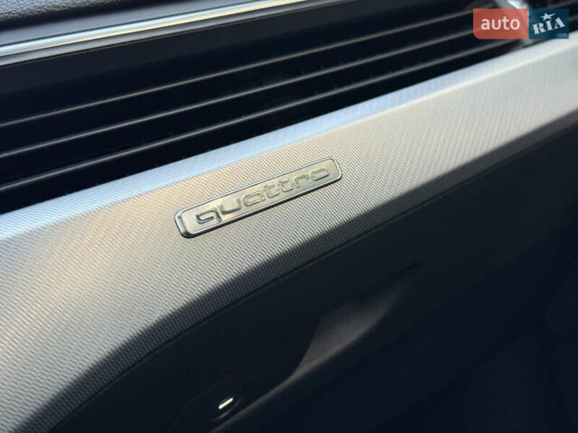 Синий Ауди А4, объемом двигателя 3 л и пробегом 210 тыс. км за 21000 $, фото 73 на Automoto.ua