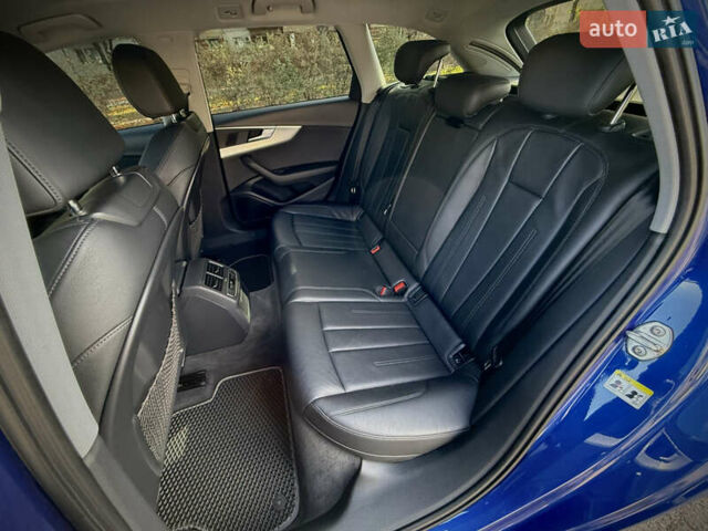 Синий Ауди А4, объемом двигателя 3 л и пробегом 210 тыс. км за 21000 $, фото 46 на Automoto.ua