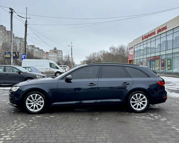 Синий Ауди А4, объемом двигателя 2 л и пробегом 261 тыс. км за 17900 $, фото 7 на Automoto.ua