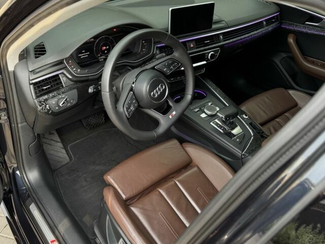 Синий Ауди А4, объемом двигателя 2 л и пробегом 208 тыс. км за 20500 $, фото 8 на Automoto.ua