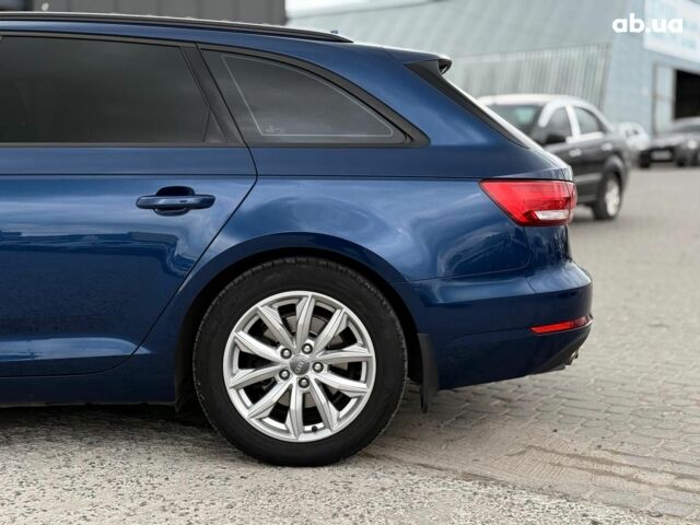 Синий Ауди А4, объемом двигателя 2 л и пробегом 262 тыс. км за 17690 $, фото 4 на Automoto.ua