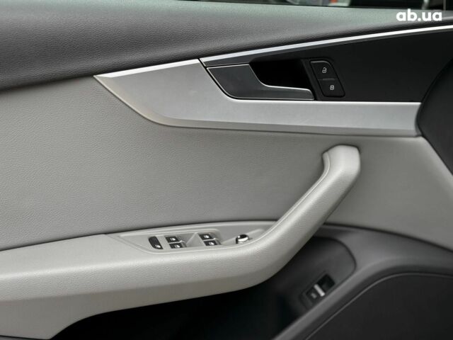 Синий Ауди А4, объемом двигателя 2 л и пробегом 262 тыс. км за 17690 $, фото 13 на Automoto.ua