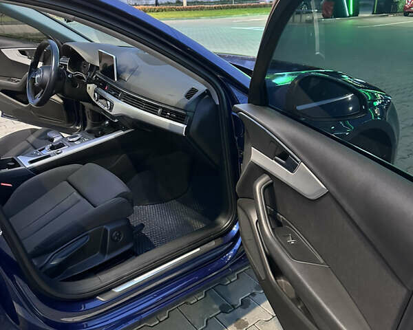 Синій Ауді А4, об'ємом двигуна 1.97 л та пробігом 193 тис. км за 24750 $, фото 10 на Automoto.ua