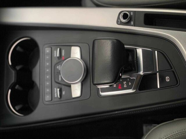 Синий Ауди А4, объемом двигателя 2 л и пробегом 235 тыс. км за 20990 $, фото 17 на Automoto.ua