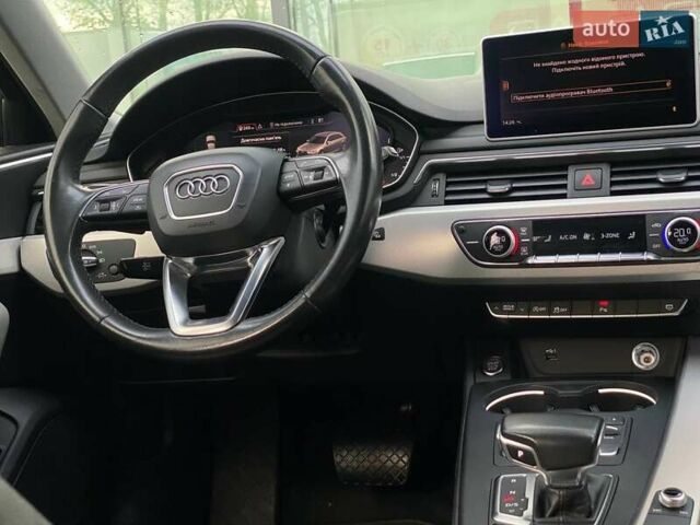 Синий Ауди А4, объемом двигателя 1.97 л и пробегом 235 тыс. км за 19990 $, фото 46 на Automoto.ua