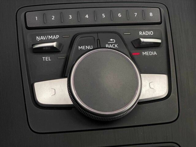 Синий Ауди А4, объемом двигателя 2 л и пробегом 235 тыс. км за 20990 $, фото 16 на Automoto.ua