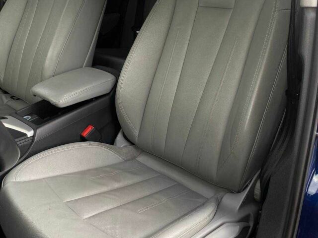Синий Ауди А4, объемом двигателя 2 л и пробегом 235 тыс. км за 20990 $, фото 9 на Automoto.ua