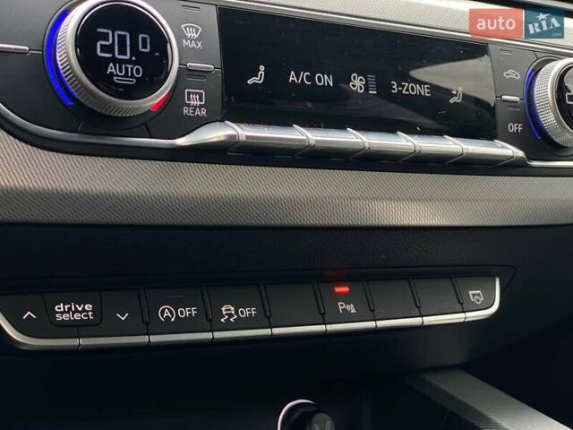 Синий Ауди А4, объемом двигателя 1.97 л и пробегом 235 тыс. км за 19990 $, фото 40 на Automoto.ua