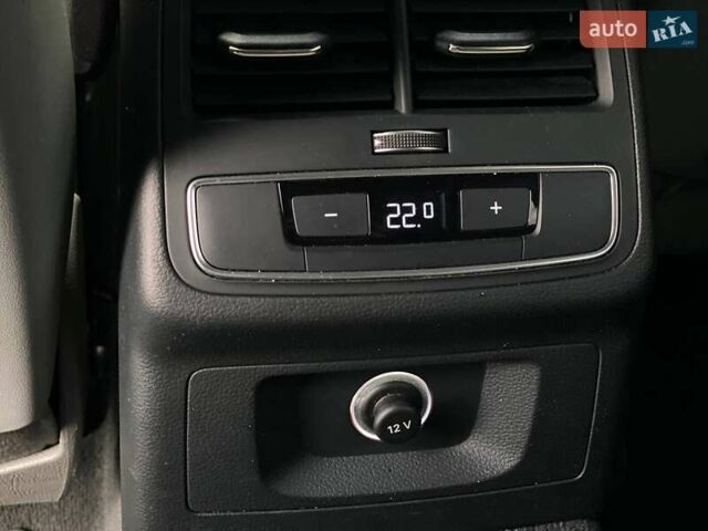 Синий Ауди А4, объемом двигателя 1.97 л и пробегом 235 тыс. км за 19990 $, фото 52 на Automoto.ua