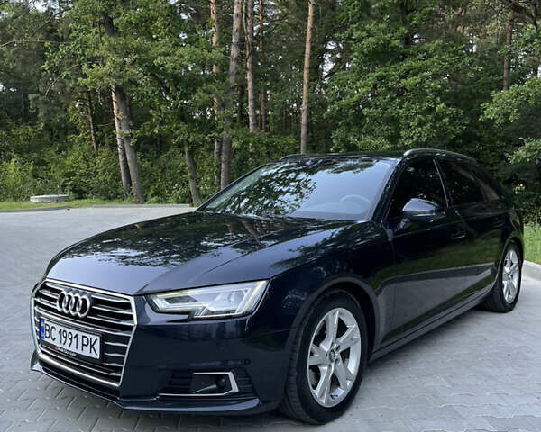 Синий Ауди А4, объемом двигателя 1.97 л и пробегом 267 тыс. км за 22700 $, фото 5 на Automoto.ua