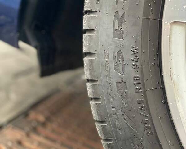 Синий Ауди А4, объемом двигателя 1.97 л и пробегом 235 тыс. км за 19990 $, фото 5 на Automoto.ua