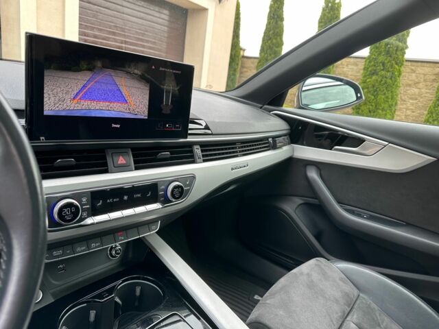 Синій Ауді А4, об'ємом двигуна 2 л та пробігом 172 тис. км за 27499 $, фото 7 на Automoto.ua