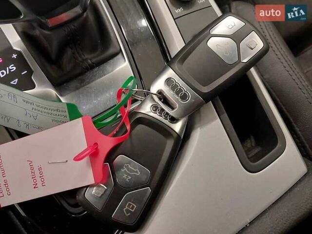 Синий Ауди А4, объемом двигателя 2 л и пробегом 172 тыс. км за 28499 $, фото 8 на Automoto.ua