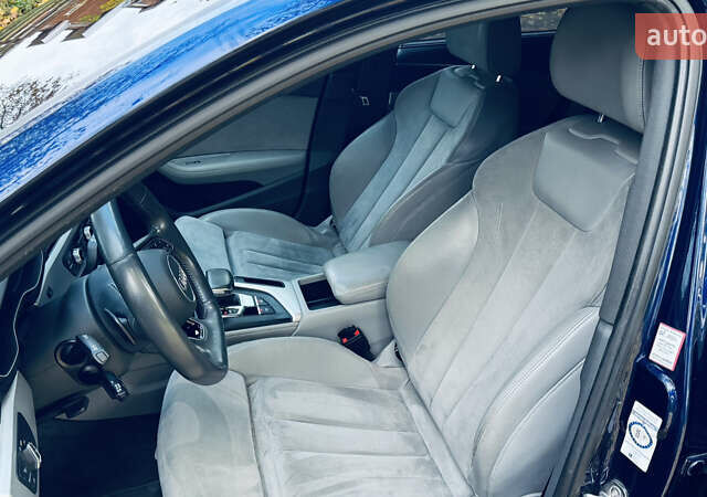 Ауді А4 2020 у Києві на Automoto.ua Синій Ауді А4, об'ємом двигуна 1.97 л та пробігом 240 тис. км за 27300 $, фото 9 на Automoto.ua