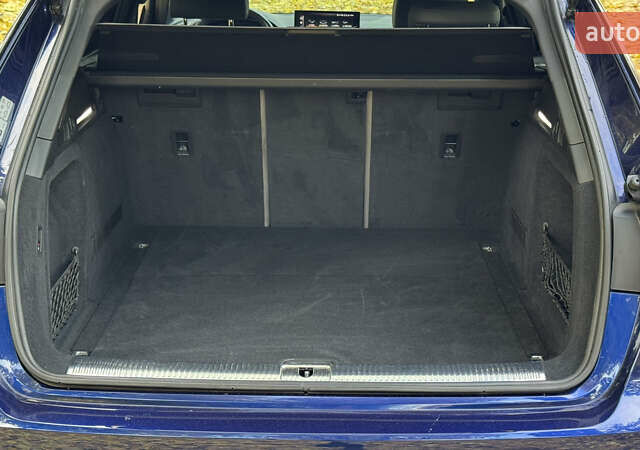 Ауді А4 2020 у Києві на Automoto.ua Синій Ауді А4, об'ємом двигуна 1.97 л та пробігом 240 тис. км за 27300 $, фото 18 на Automoto.ua