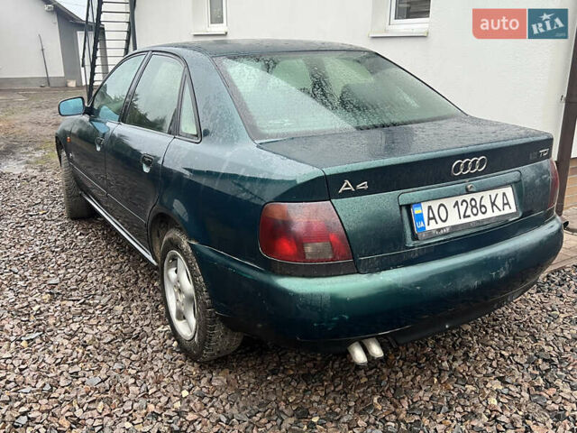 Зеленый Ауди А4, объемом двигателя 1.9 л и пробегом 400 тыс. км за 2400 $, фото 4 на Automoto.ua