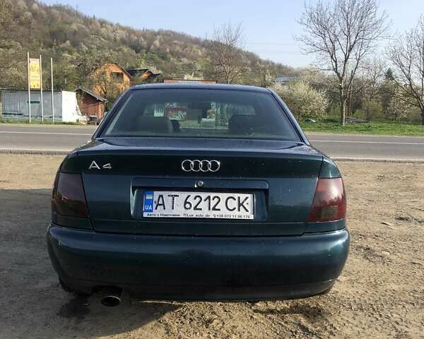 Зеленый Ауди А4, объемом двигателя 1.8 л и пробегом 362 тыс. км за 3150 $, фото 3 на Automoto.ua