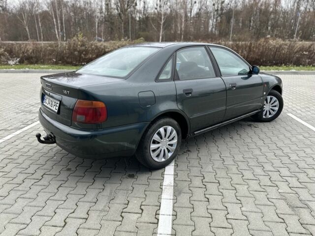 Зелений Ауді А4, об'ємом двигуна 1.8 л та пробігом 322 тис. км за 2199 $, фото 3 на Automoto.ua