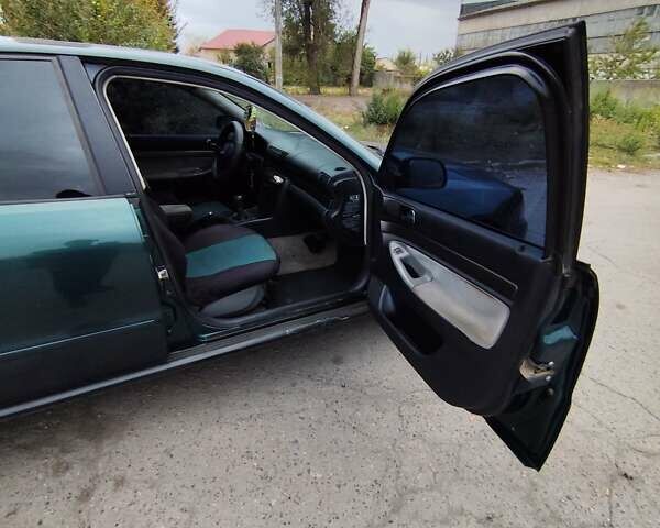 Ауди А4 1996 в Софиевке на Automoto.ua Зеленый Ауди А4, объемом двигателя 1.8 л и пробегом 320 тыс. км за 3600 $, фото 7 на Automoto.ua