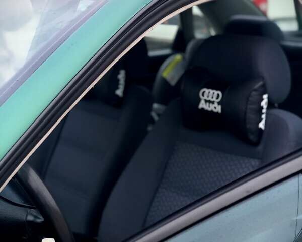 Зеленый Ауди А4, объемом двигателя 1.9 л и пробегом 325 тыс. км за 3600 $, фото 4 на Automoto.ua