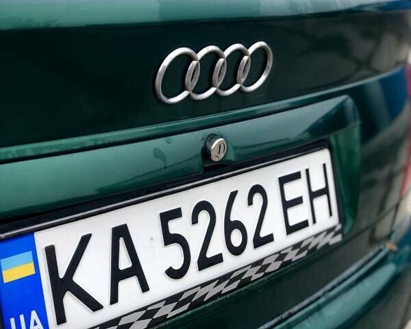 Зеленый Ауди А4, объемом двигателя 1.9 л и пробегом 325 тыс. км за 3600 $, фото 3 на Automoto.ua