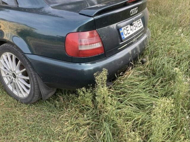 Ауди А4 1996 в Киеве на Automoto.ua Зеленый Ауди А4, объемом двигателя 2.6 л и пробегом 300 тыс. км за 2500 $, фото 3 на Automoto.ua