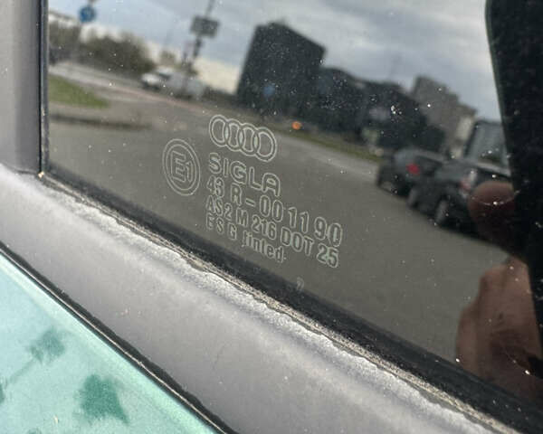 Зеленый Ауди А4, объемом двигателя 1.78 л и пробегом 188 тыс. км за 4000 $, фото 17 на Automoto.ua