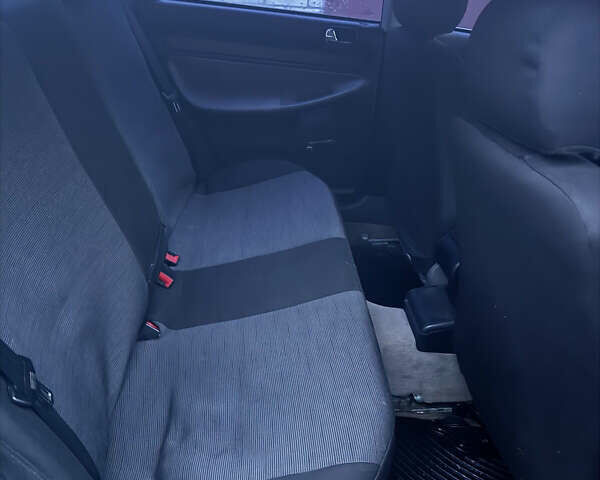 Зеленый Ауди А4, объемом двигателя 1.8 л и пробегом 318 тыс. км за 3400 $, фото 7 на Automoto.ua