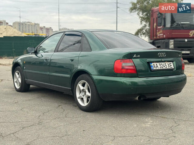 Зеленый Ауди А4, объемом двигателя 1.78 л и пробегом 188 тыс. км за 5000 $, фото 6 на Automoto.ua